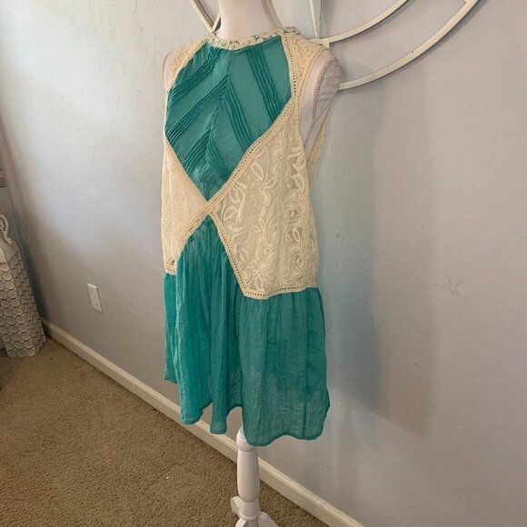 UMGEE Boho Sleeveless Lace Top - Picture 6 of 8